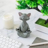 Estátua Decorativa de Gato Meditando em Resina